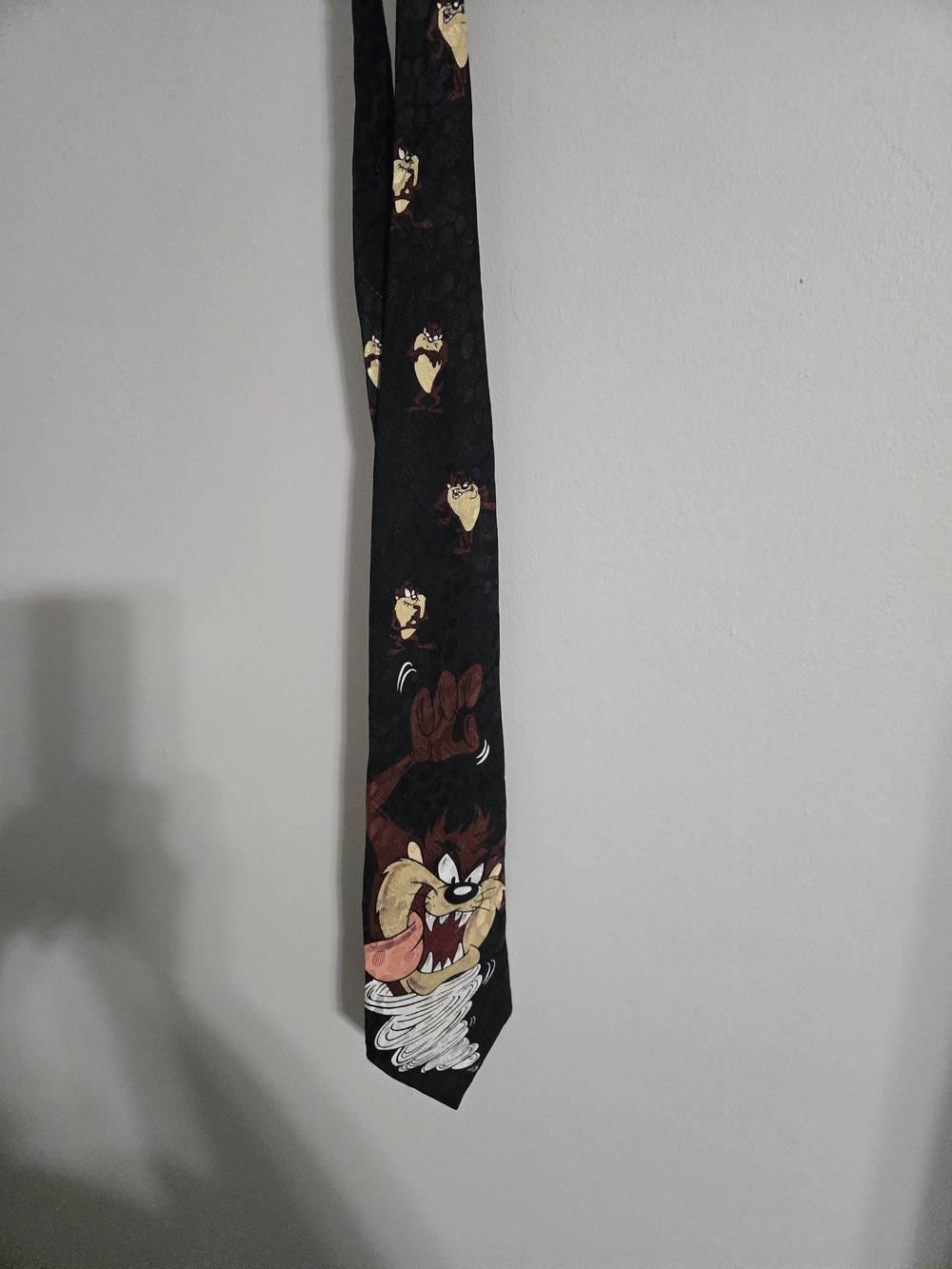 Black Tazmanian Devil Novelty Tie - Looney Tunes